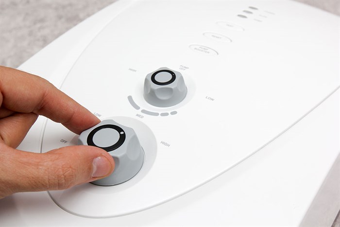 Máy nước nóng Ariston VR-M4522EP-WH W/White 4.5 kW Màu Trắng