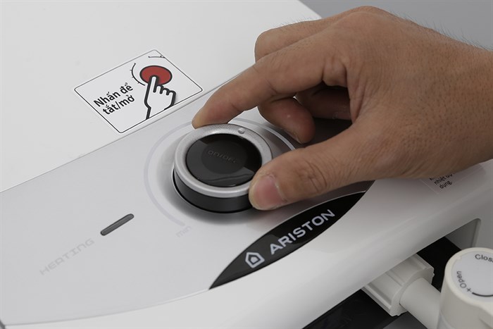 Máy nước nóng Ariston SM45PE-VN Màu Trắng