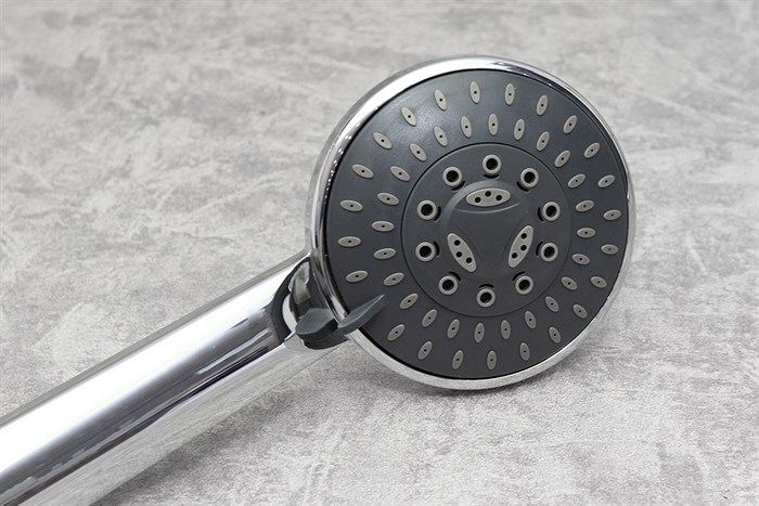 Máy nước nóng trực tiếp Ariston 4500W RMC45E-VN Màu Trắng - Xám