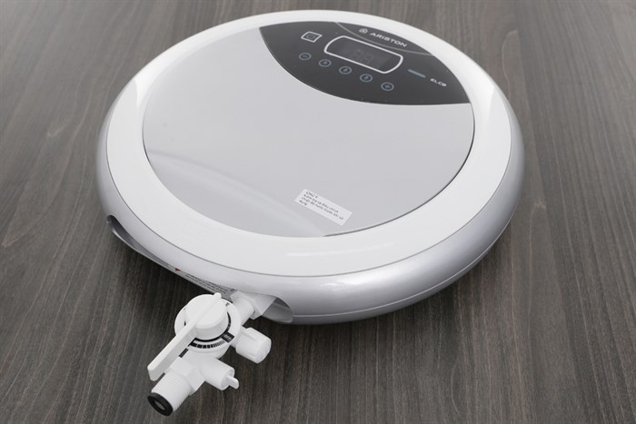 Máy nước nóng trực tiếp Ariston 4500W RT45E-VN Màu Xám