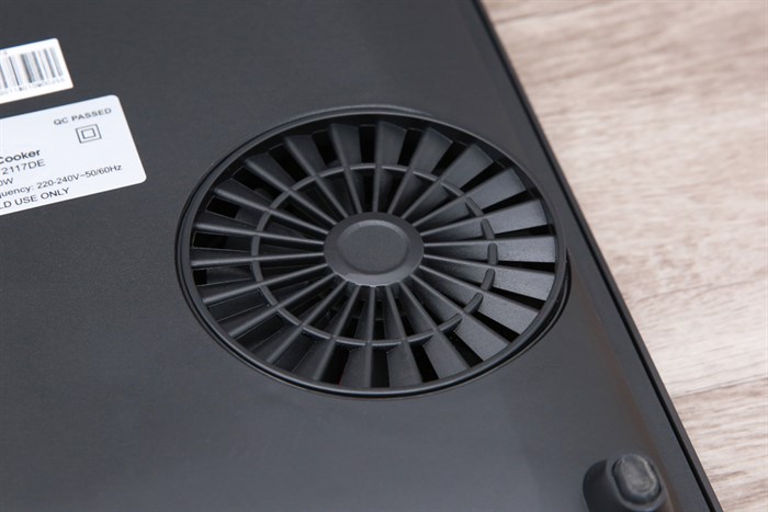 Bếp từ Midea MI-T2117DE Màu Đen