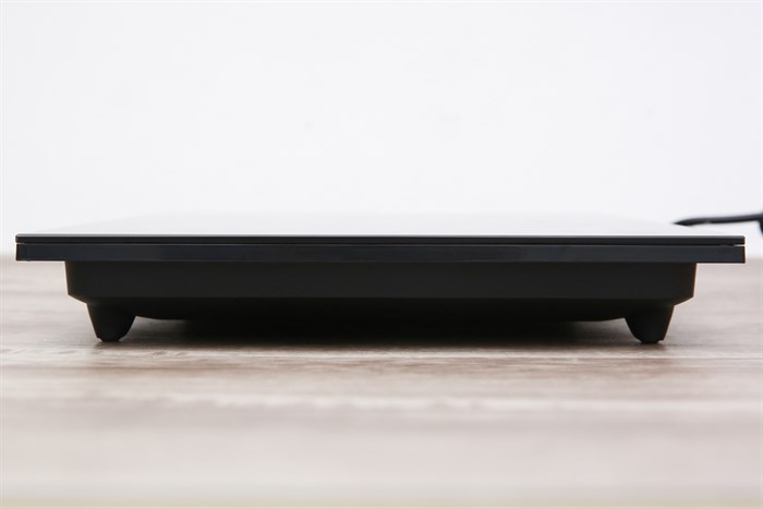 Bếp từ Midea MI-T2117DE Màu Đen