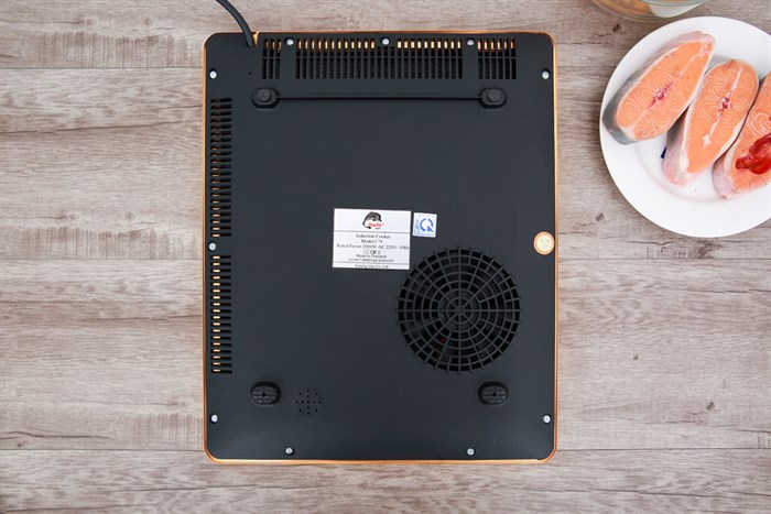 Bếp từ Iruka I-78 Màu Đen