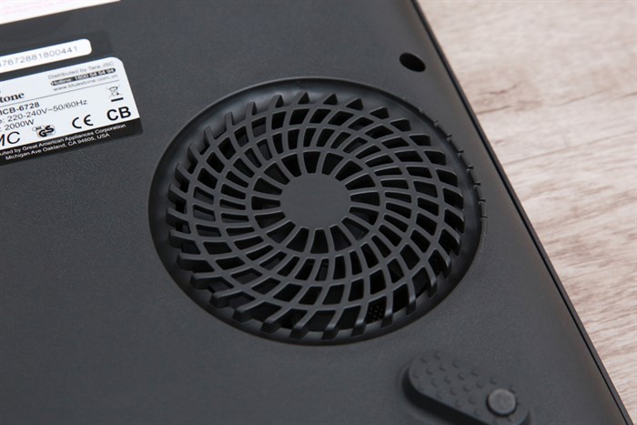 Bếp từ BlueStone ICB-6728 Màu Đen