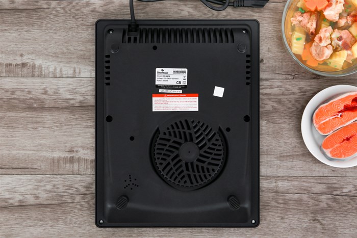 Bếp từ đơn BlueStone ICB-6619 2000W Màu Đen