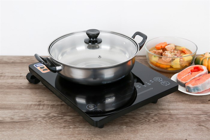 Bếp từ đơn BlueStone ICB-6619 2000W Màu Đen