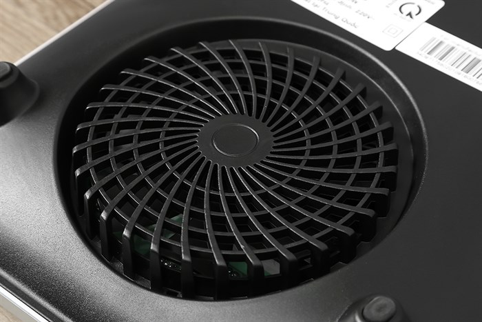 Bếp từ đơn Comfee CI-BD2020B 2000W Màu Trắng - Đen