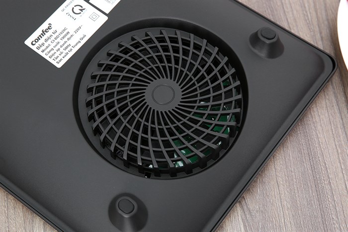 Bếp điện từ Comfee CI-BD1920C Màu Đen