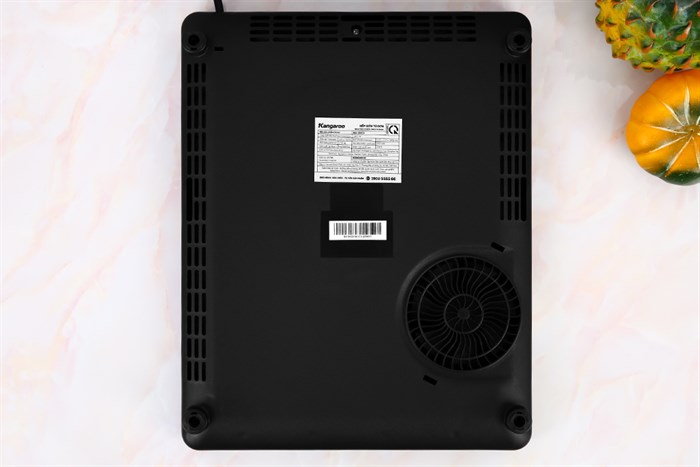 Bếp từ đơn Kangaroo KG15IC1 1800W Màu Đen