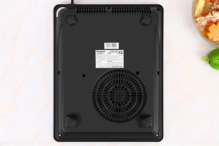Bếp từ đơn Kangaroo KG18IH2 2000W Màu Đen