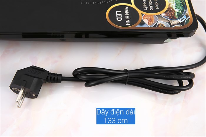 Bếp từ đơn Kangaroo KG18IH2 2000W Màu Đen