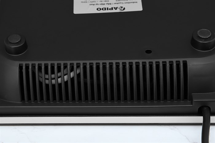 Bếp từ Rapido RI2000ES Màu Đen