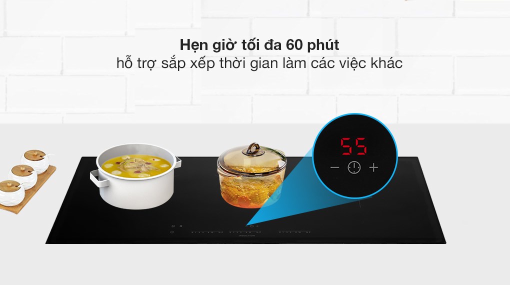 Bếp từ 3 vùng nấu lắp âm Electrolux EIT913