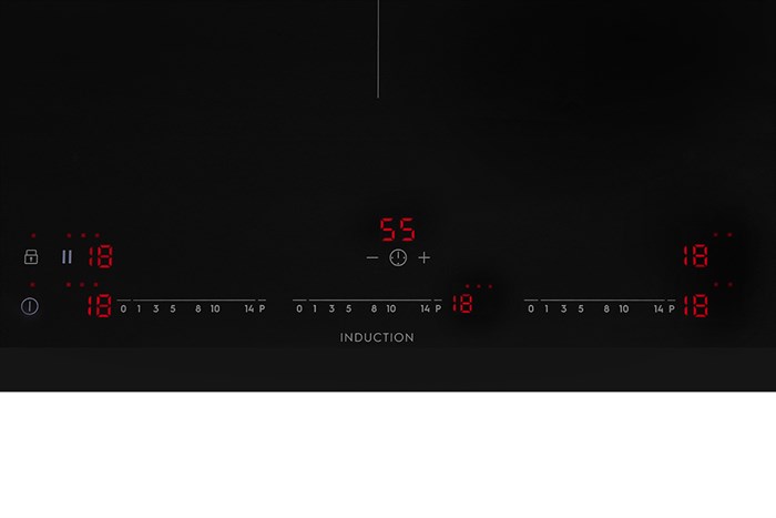 Bếp từ 3 vùng nấu lắp âm Electrolux EIT913 Màu Đen