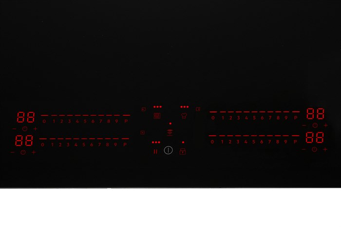 Bếp từ 4 vùng nấu Electrolux EIP8546 Màu Đen