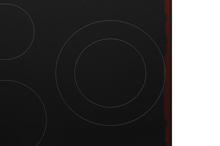 Bếp từ 3 vùng nấu lắp âm Electrolux LIT60336 Màu Đen