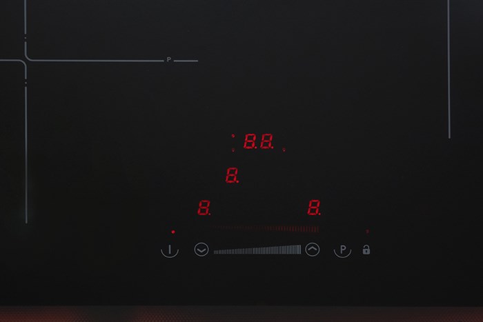 Bếp từ 3 vùng nấu lắp âm Hafele HC-I603D (536.61.631) Màu Đen