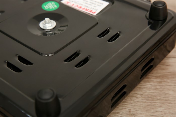 Bếp từ đơn Perfect PF-HP789-1 1000W Màu Đen