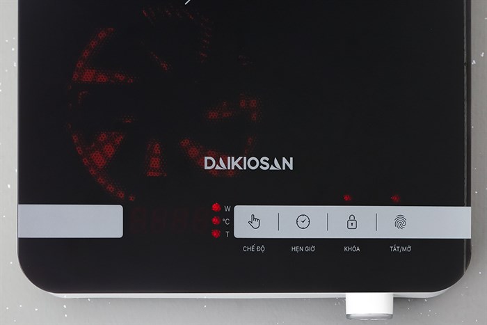 Bếp từ Daikiosan DKT-100004 Màu Đen