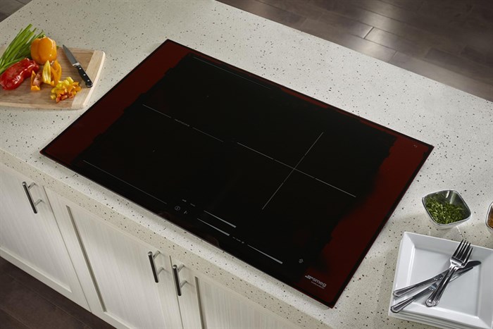 Bếp từ 3 vùng nấu lắp âm Smeg SI1M7733B (536.64.081) Màu Đen