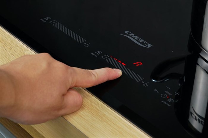 Bếp từ đôi Chef's EH - DIH888 Màu Đen