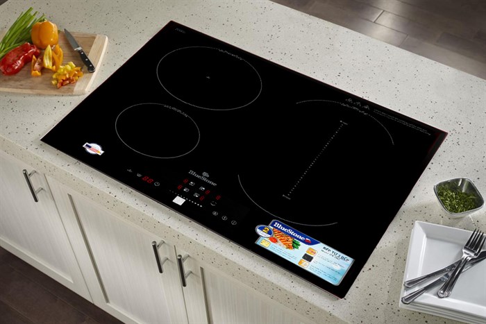 Bếp từ 3 vùng nấu lắp âm BlueStone ICB-6845 Màu Đen