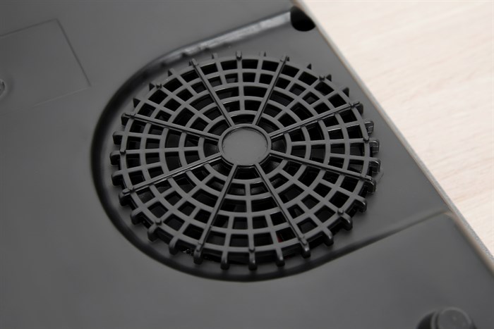 Bếp từ AVA FYM20-71 Màu Đen