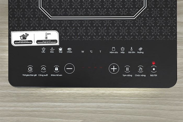 Bếp từ Sunhouse SHD6802 Màu Đen