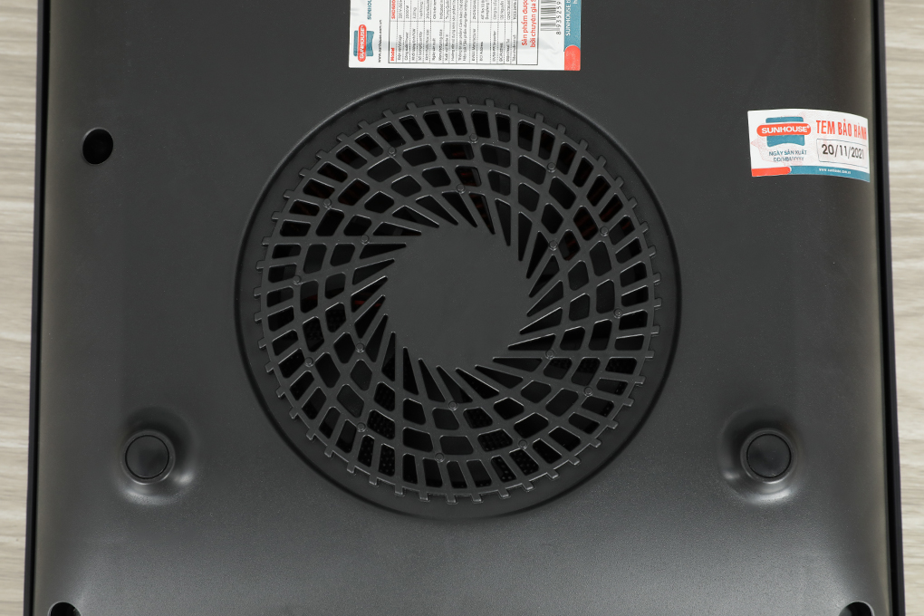 Bếp từ Sunhouse SHD6802 Màu Đen