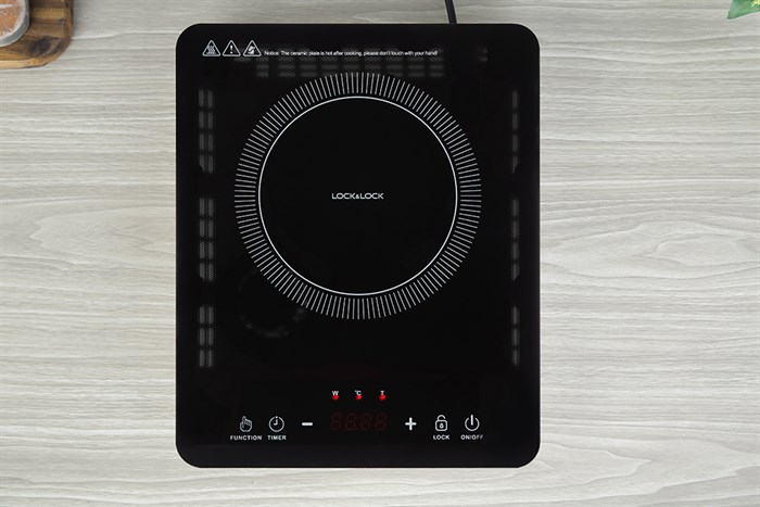 Bếp từ Lock&Lock EJI411 Màu Đen