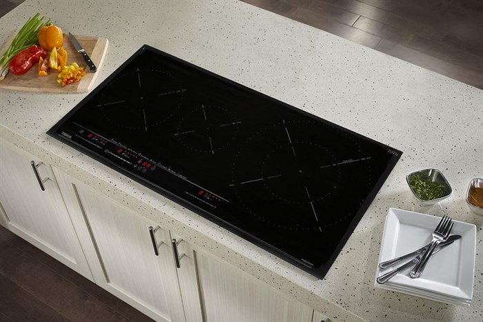 Bếp từ 3 vùng nấu lắp âm Teka IZC 83620 MST BK Màu Đen