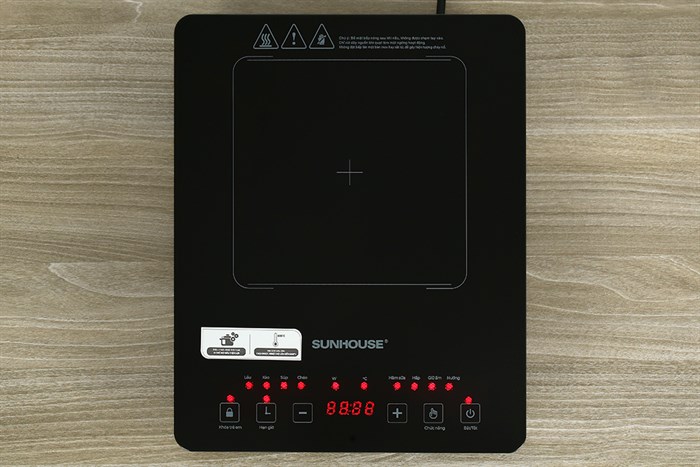 Bếp từ đơn Sunhouse SHD6805 2000W Màu Đen