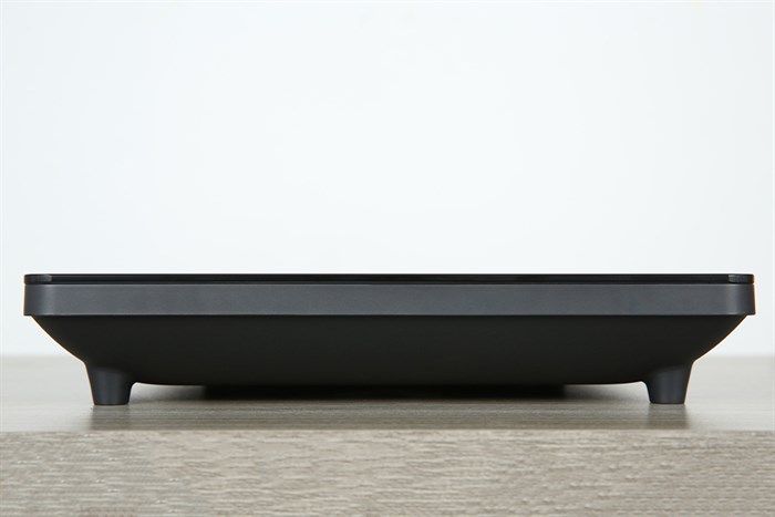 Bếp từ đơn Toshiba IC-20R2SV 2000W Màu Đen