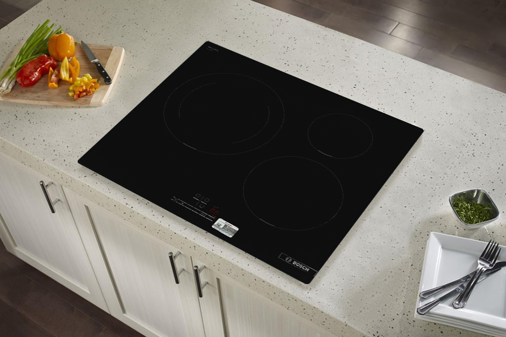 Bếp từ 3 vùng nấu âm Bosch PUJ611BB5E 4600W Màu Đen