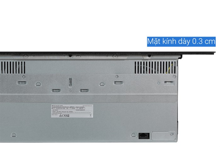 Bếp từ 4 vùng nấu lắp âm tích hợp hút mùi Bosch PVQ731F15E Màu Đen