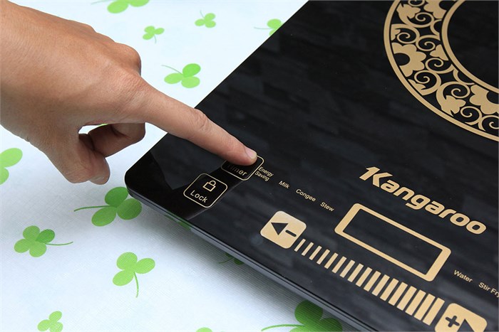 Bếp điện từ Kangaroo KG412I Màu Đen