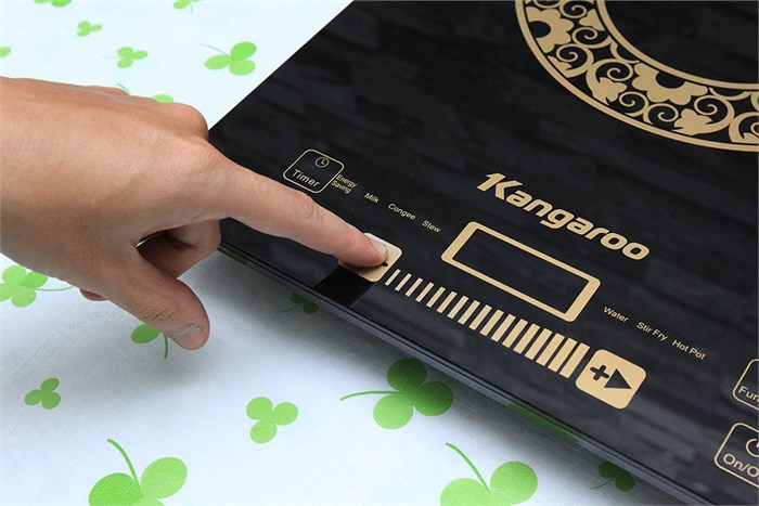 Bếp điện từ Kangaroo KG412I Màu Đen