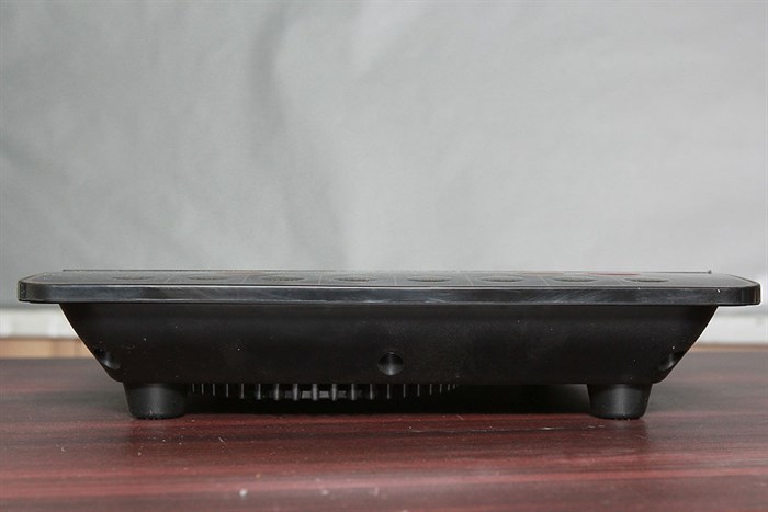 Bếp từ Kangaroo KG411i Màu Đen