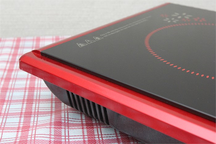 Bếp hồng ngoại Sunhouse SHD 6012 Màu Đen - Đỏ