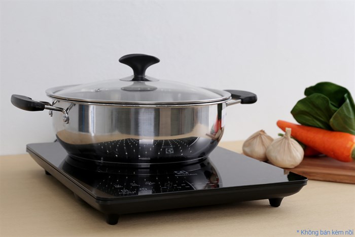 Bếp từ đơn Electrolux ETD42SKA 2100W Màu Đen