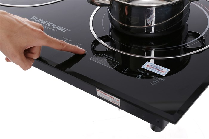 Bếp từ hồng ngoại Sunhouse SHB9103MT Màu Đen