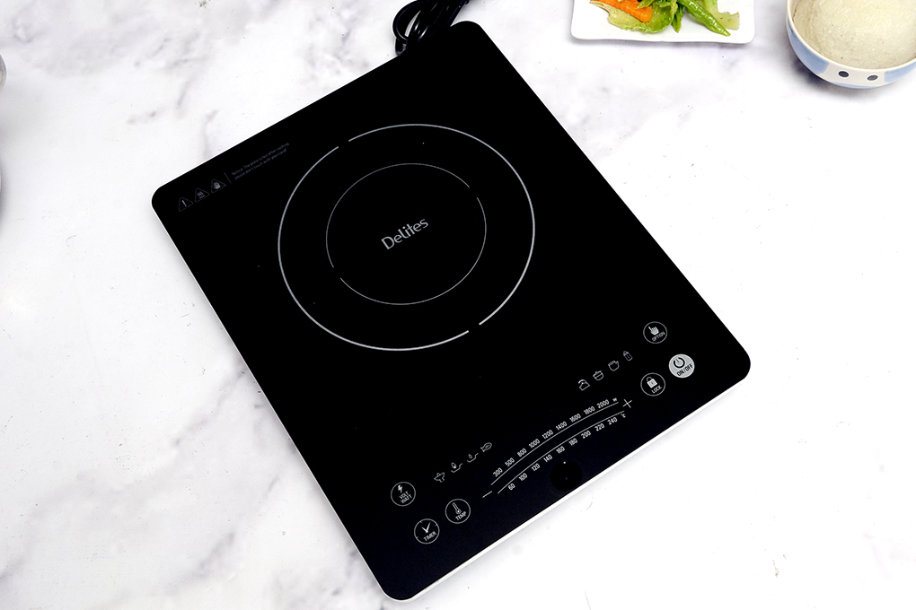 Bếp từ Delites BDT01 Màu Đen