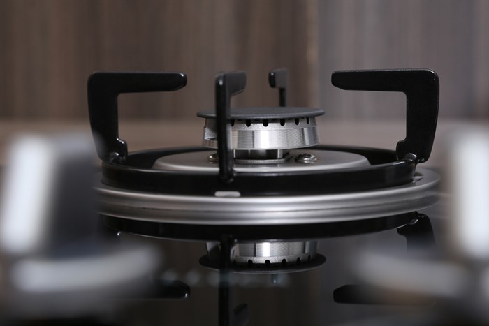 Bếp ga âm Malloca GHG 733B NEW Màu Đen