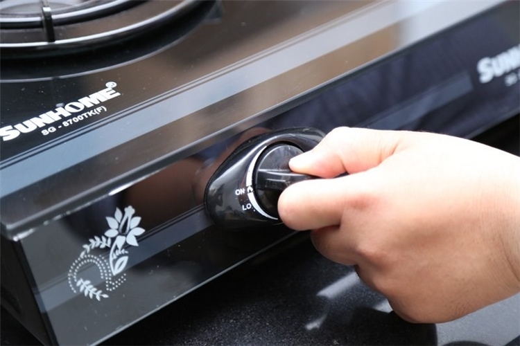 Sunhome SG-8700TKF Màu Đen