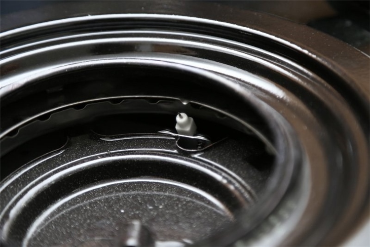 Sunhome SG-8700TKF Màu Đen