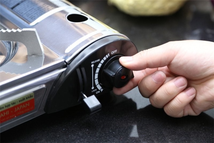 Bếp gas du lịch Namilux NA-245SS Màu Vàng đồng