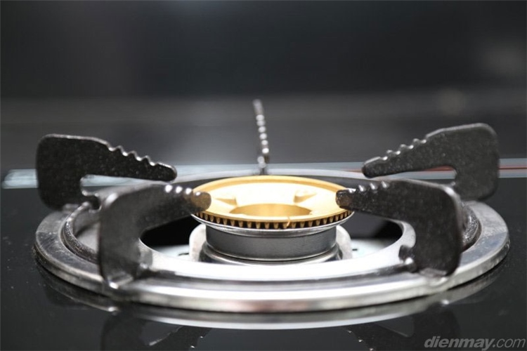 Bếp gas đôi Queenhouse QH-2523 Màu Đen