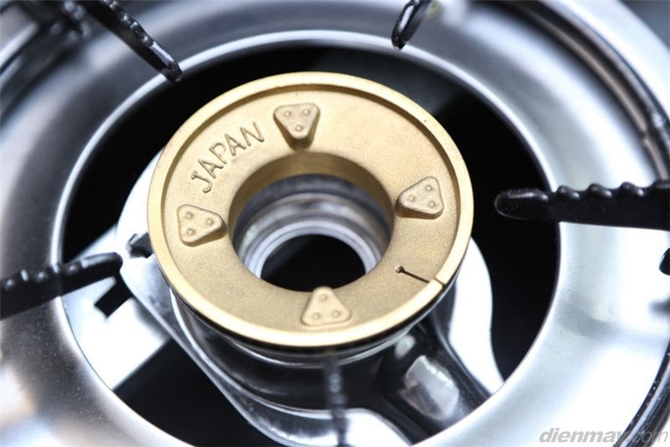 Bếp gas đôi Queenhouse QH-2523 Màu Đen