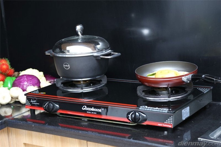 Bếp gas đôi Queenhouse QH-2523 Màu Đen