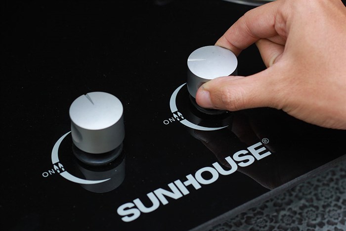 Bếp ga âm Sunhouse SHB-6636 Màu Đen